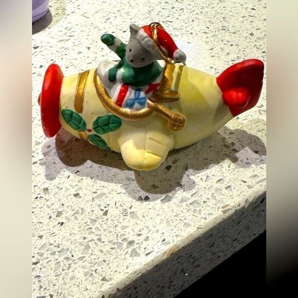 Vintage Nobel Hall Flying Mouse Airplane Christmas Ornament - Picture 3 of 5